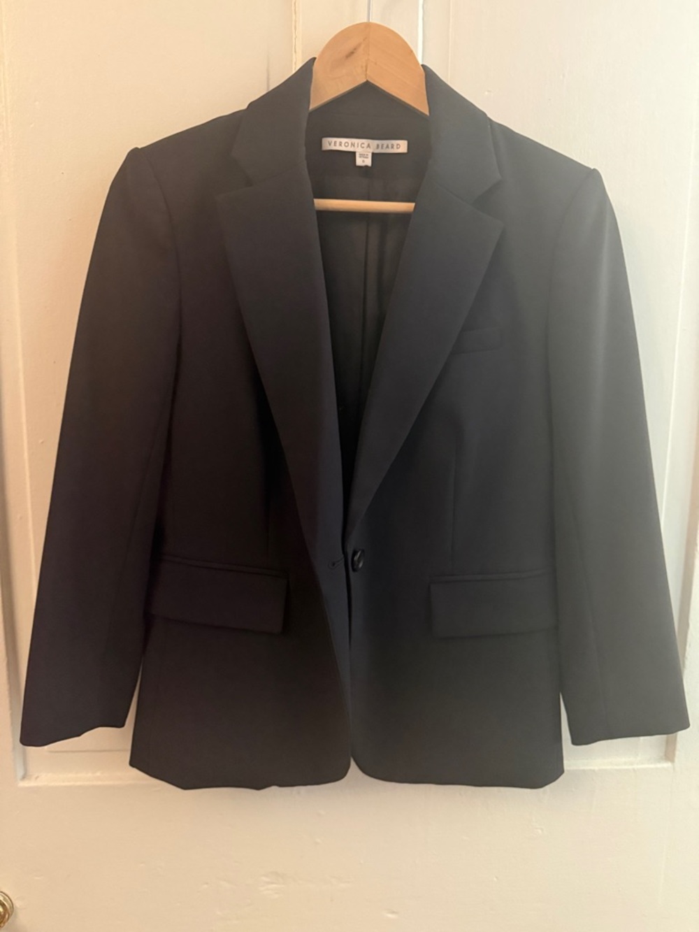 Veronica Beard Shrunken Navy Single-Button Tailored Dickey Blazer